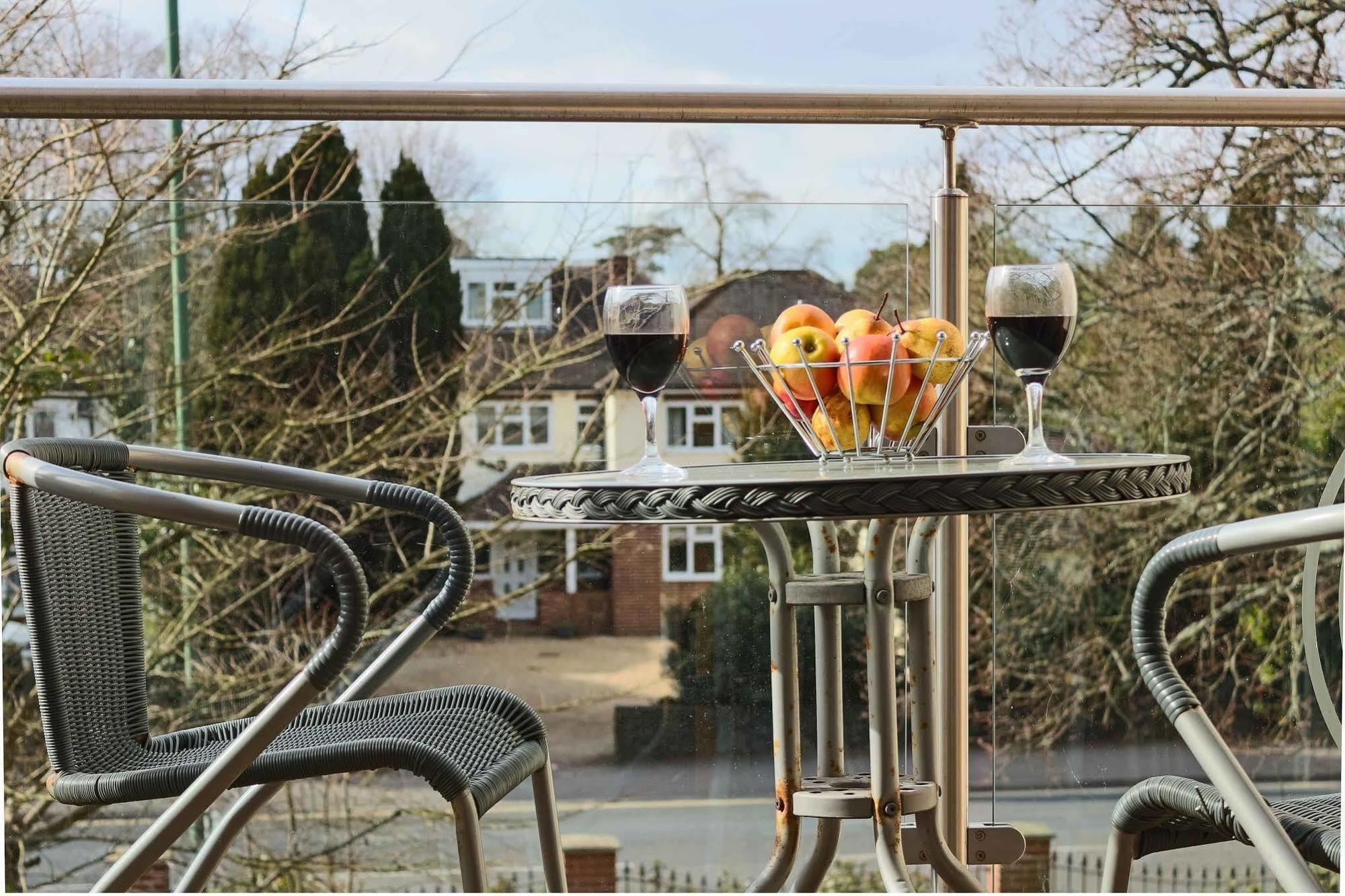Southampton Serviced Apartments Bagian luar foto