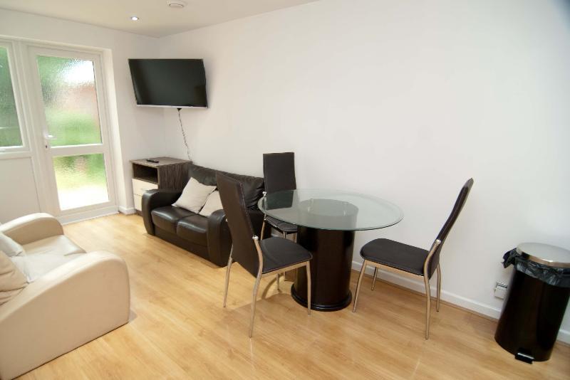 Southampton Serviced Apartments Bagian luar foto
