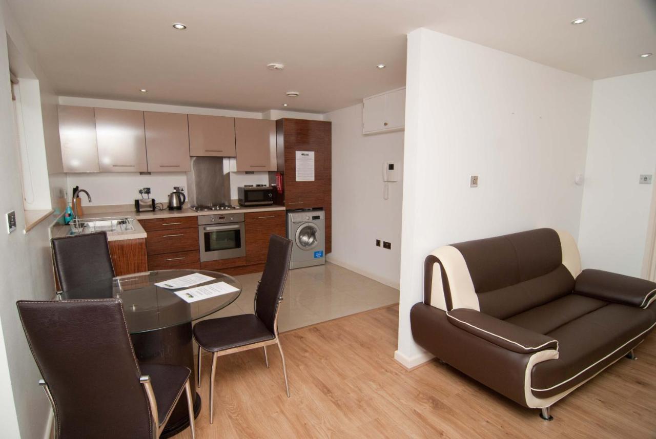 Southampton Serviced Apartments Bagian luar foto